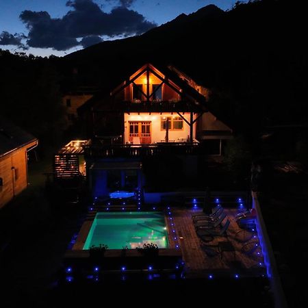 Chalet Serre Cambeou Piscine&Spa Saint-Chaffrey Zewnętrze zdjęcie
